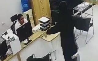 Самарқандда йигит банкда ўғрилик содир этишга уринди
