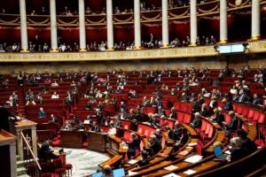 Франция парламенти эвтаназияни қонунийлаштирди