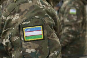 Ўзбекистонда давлат органлари ходимларининг формасига тақлид учун жарималар берилиши мумкин