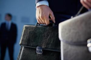 Тошкентнинг 10 та туман ҳокимига нисбатан хизмат текшируви ўтказилади