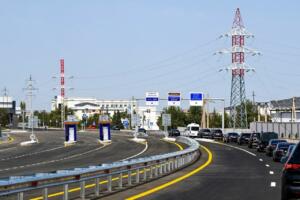 Шавкат Мирзиёев янги «Урганч – Хива»  пуллик автомобиль йўли билан танишди