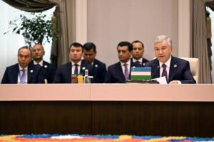 Шавкат Мирзиёев ШҲТга аъзо давлатлар раҳбарлари Кенгашининг юбилей мажлисида иштирок этди