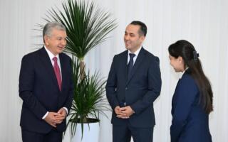 Шавкат Мирзиёев «Янги Ўзбекистон» университетига ташриф буюрди