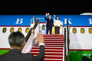 Шавкат Мирзиёевнинг Корея Республикасига давлат ташрифи якунланди