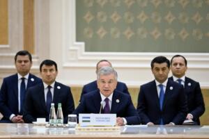 Президент Марказий Осиё ва Озарбайжон ўртасида ҳамкорликнинг муҳим йўналишларини белгилаб берди